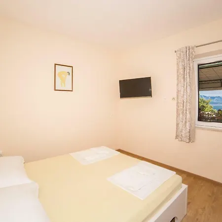 Apartment Cvita Gradac (Split-Dalmatia) Exterior photo