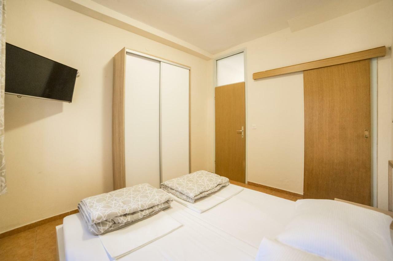 Cvita * Gradac (Split-Dalmatia)